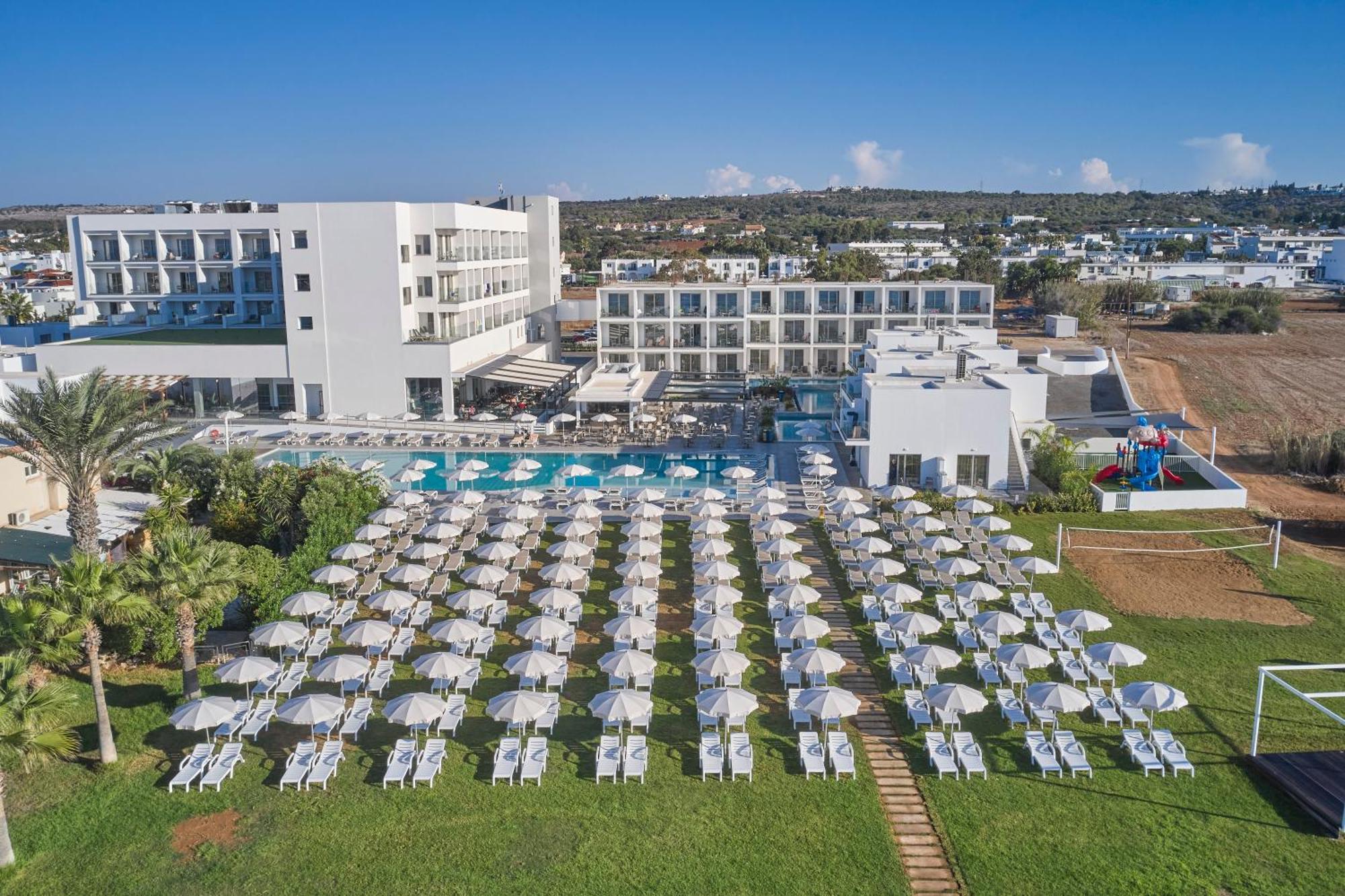Atlantica Sungarden Park Hotel Agia Napa Exterior foto